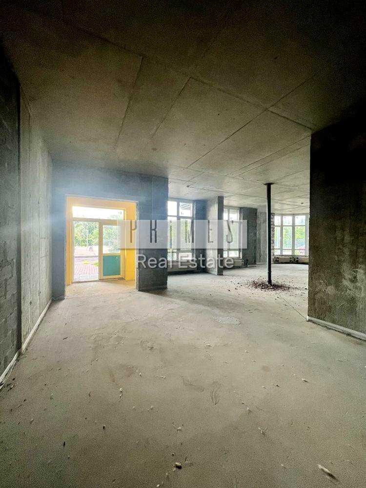 1879471756558657