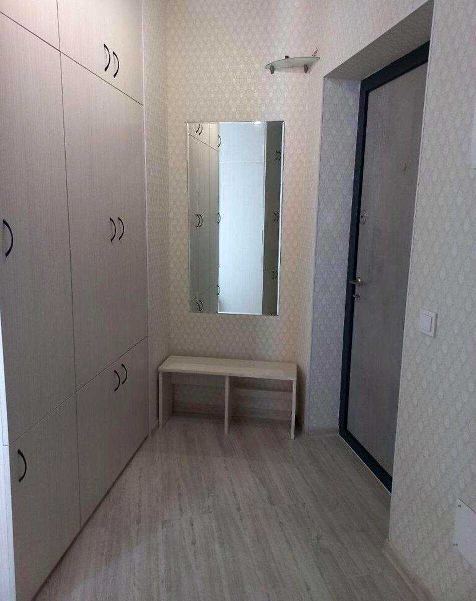 1879472376885371
