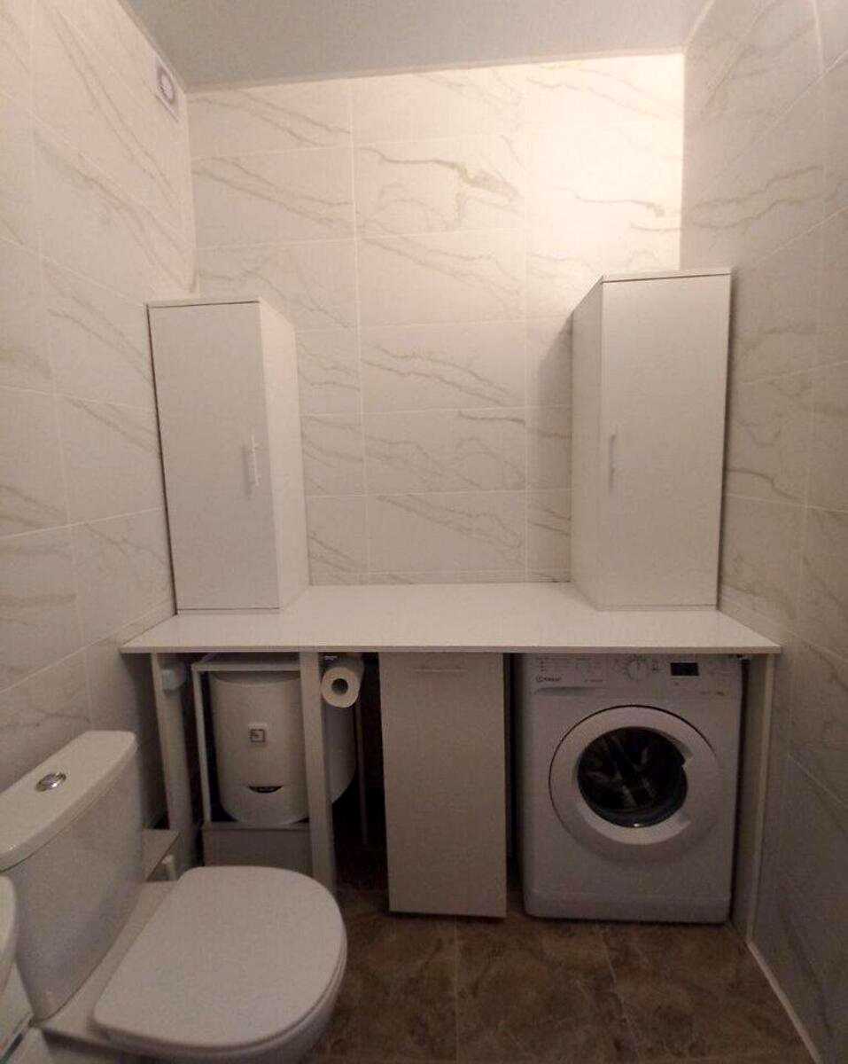 1879472376983800