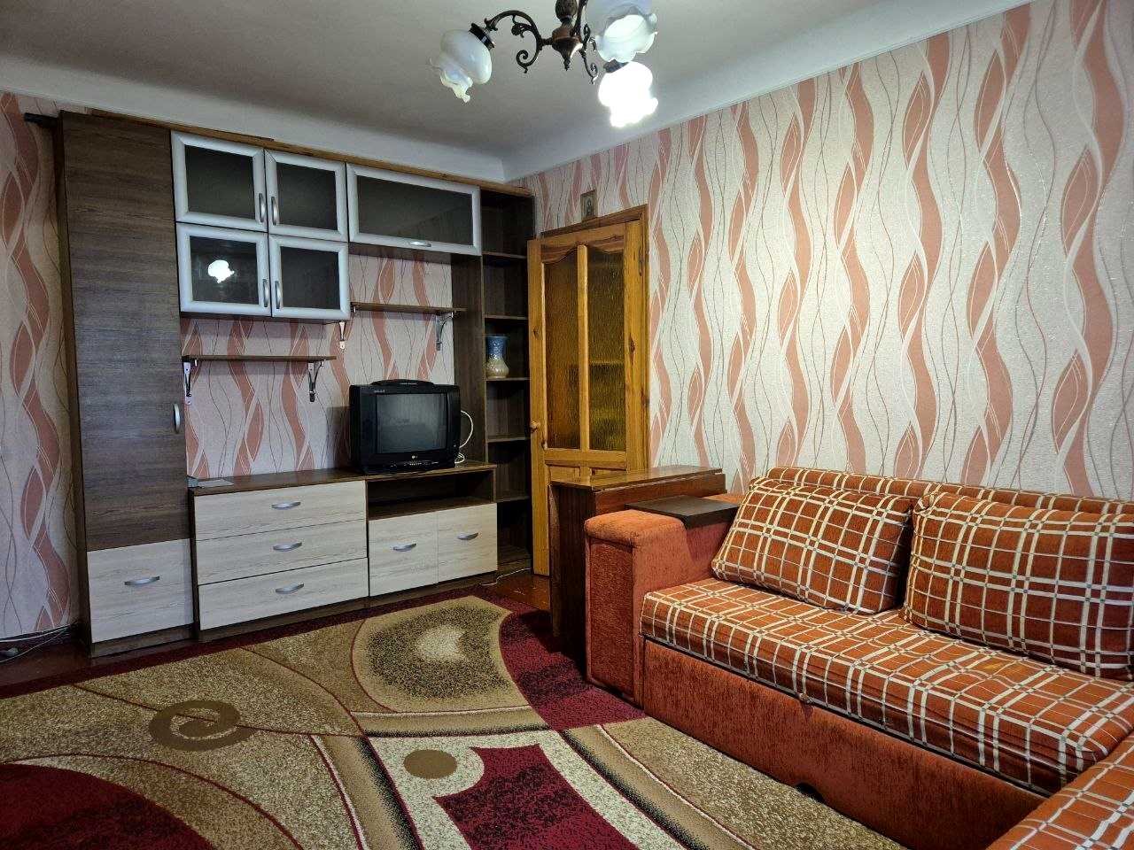 1879474646705214