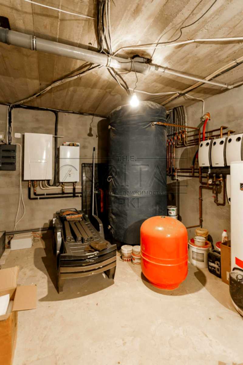 1879474950039966