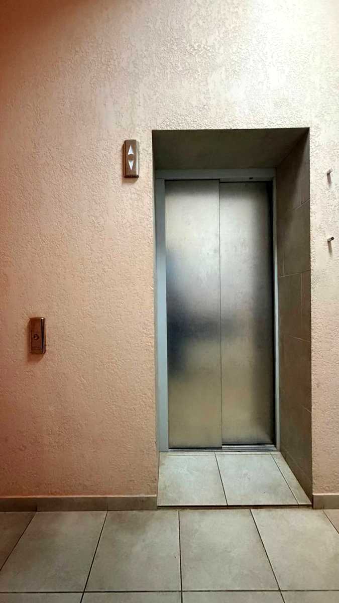 1879475305158359