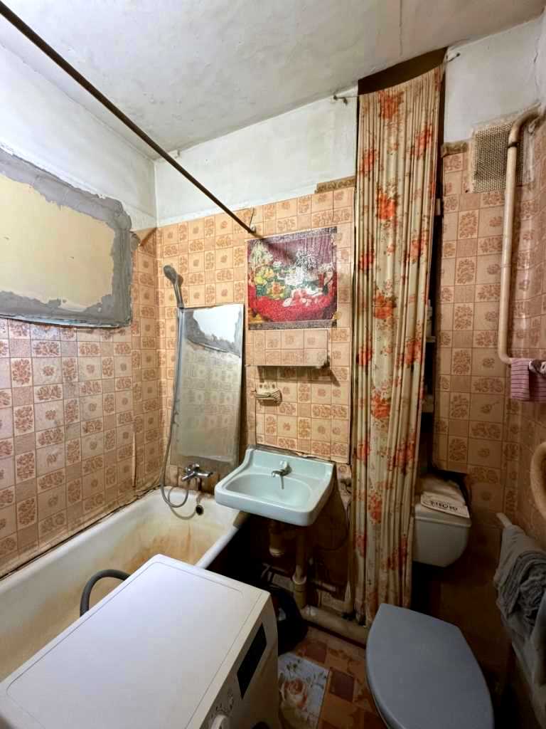 1879475789460223