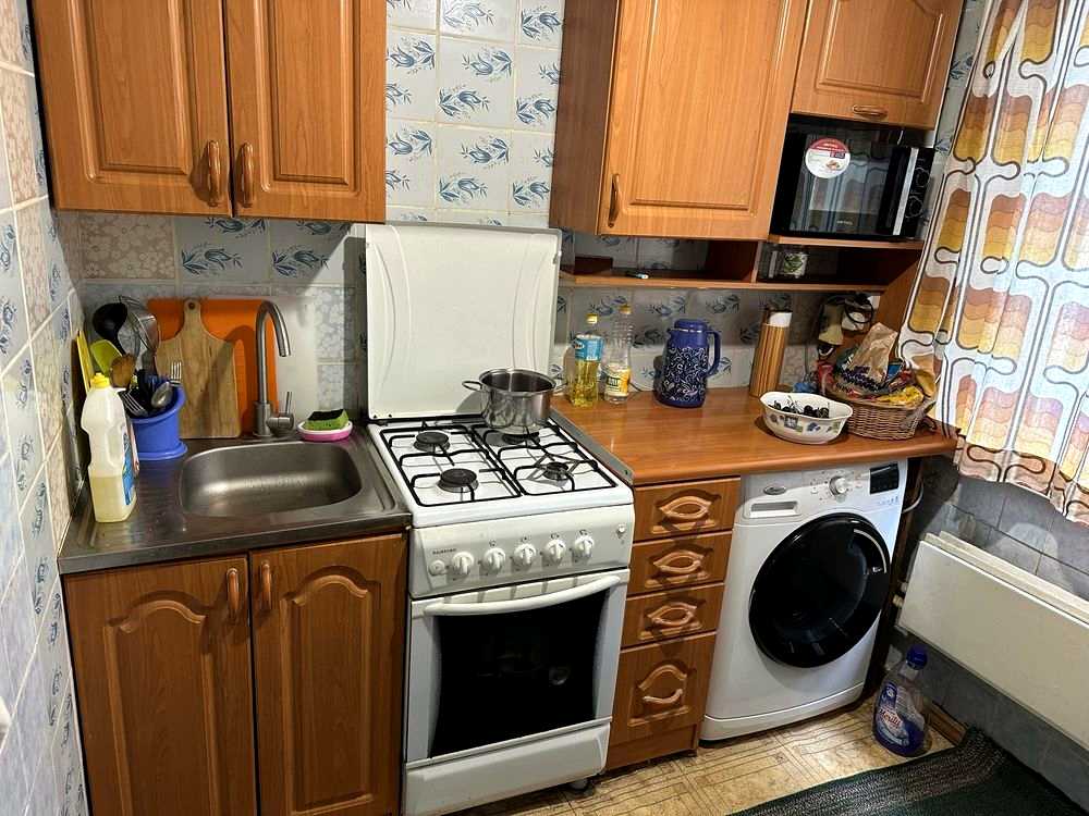 1879475864468915