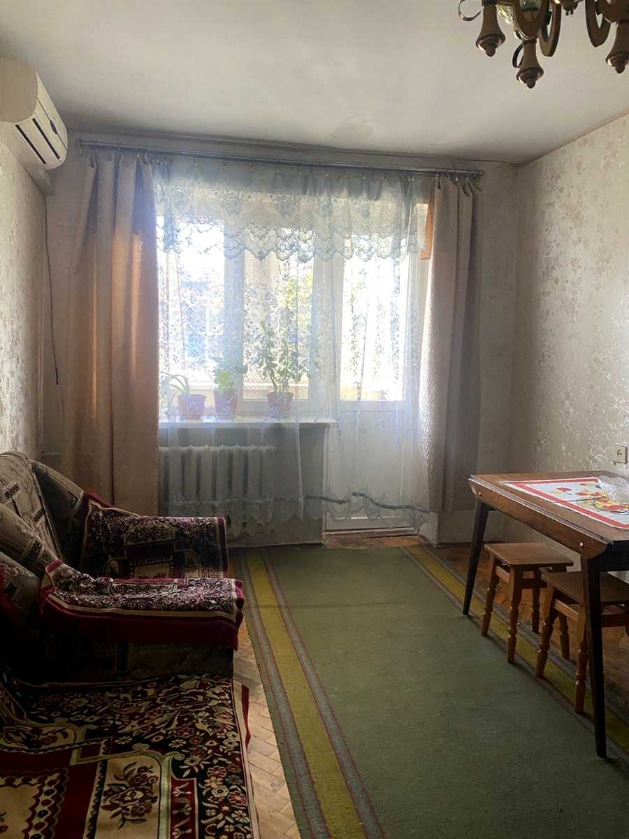 1879477603402162