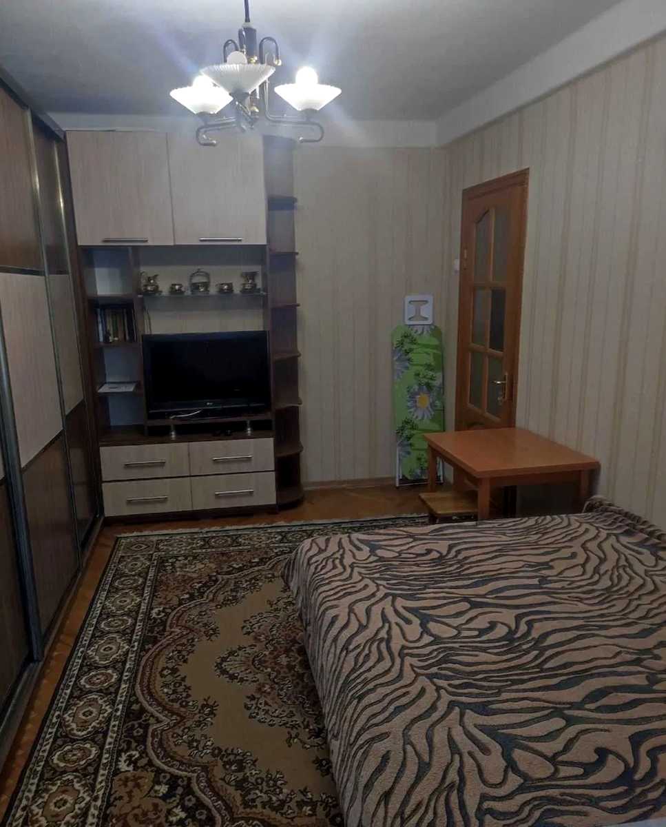 1879478291912963