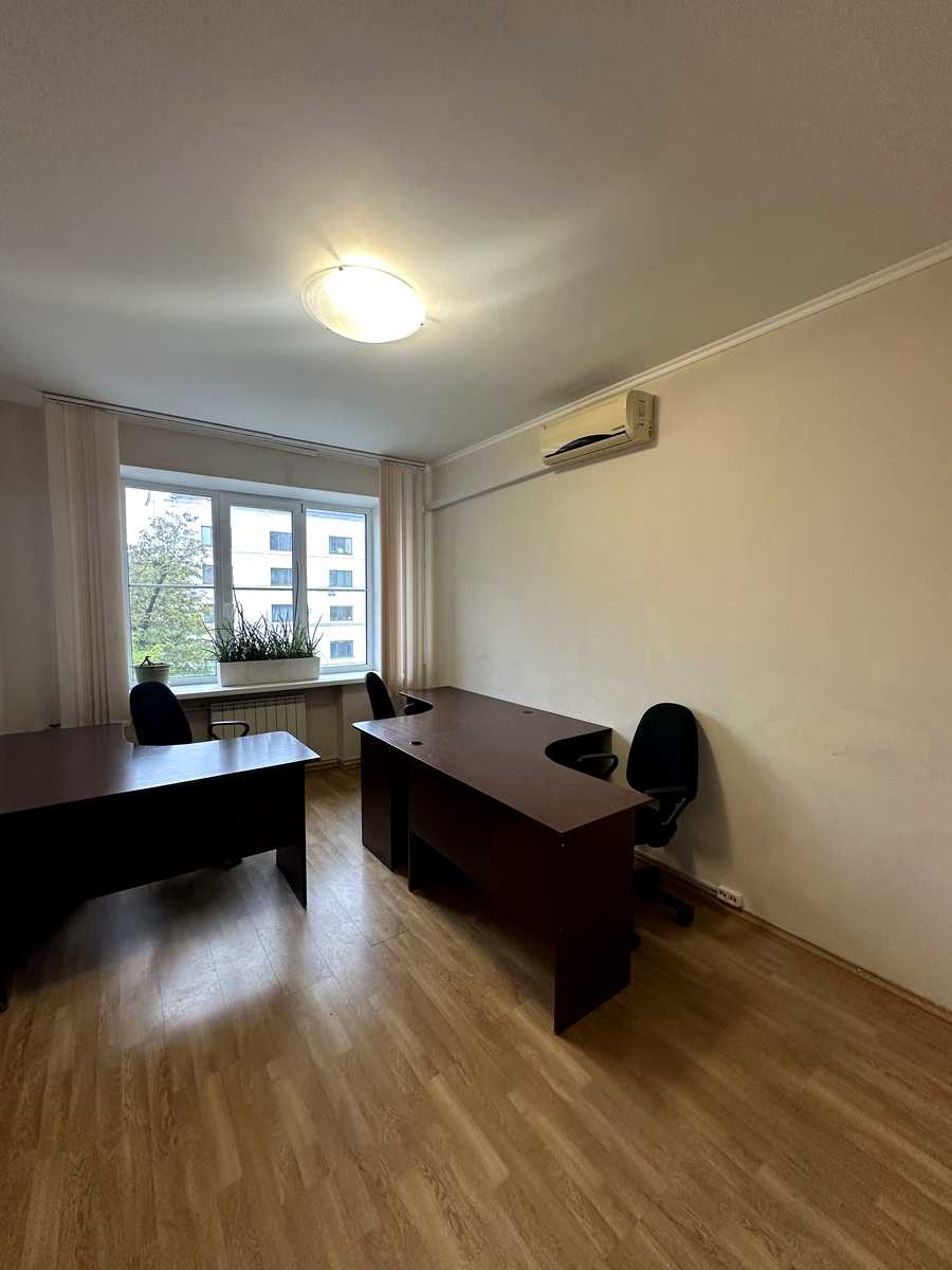 1879478360536839