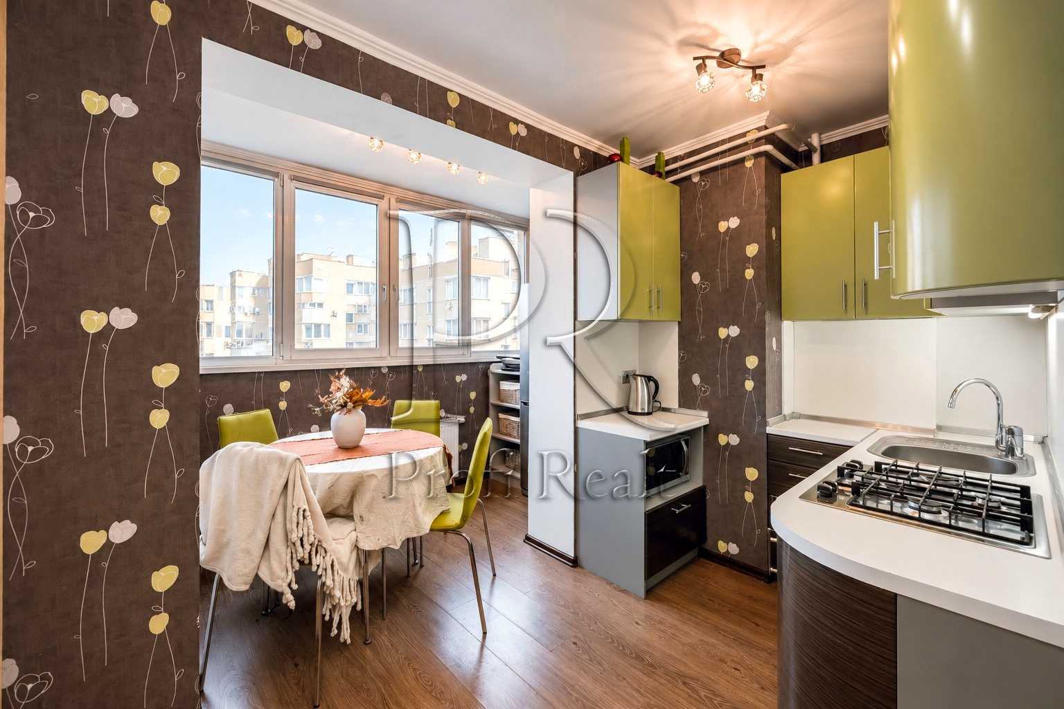 1879480373284904