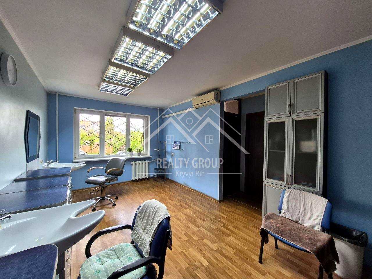 1879481324746984