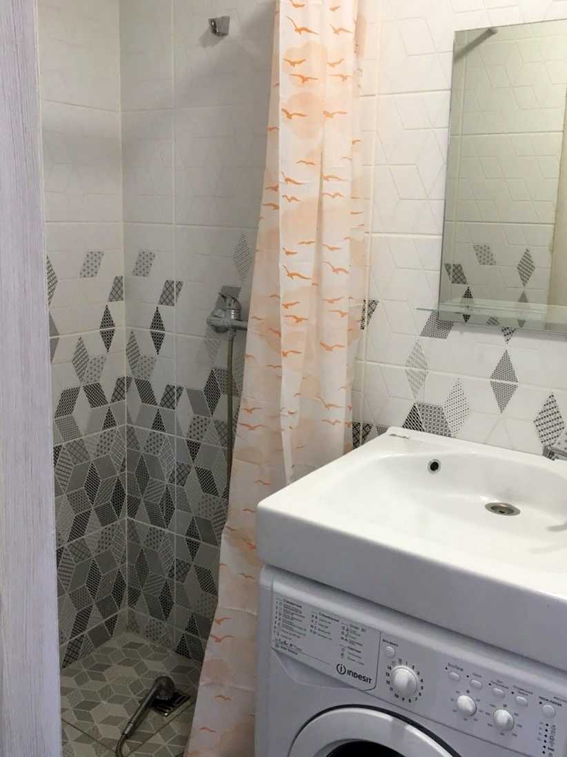 1879481640743376