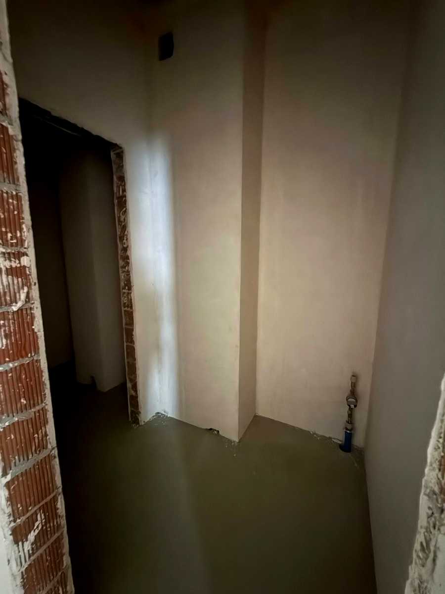 1879481657903943