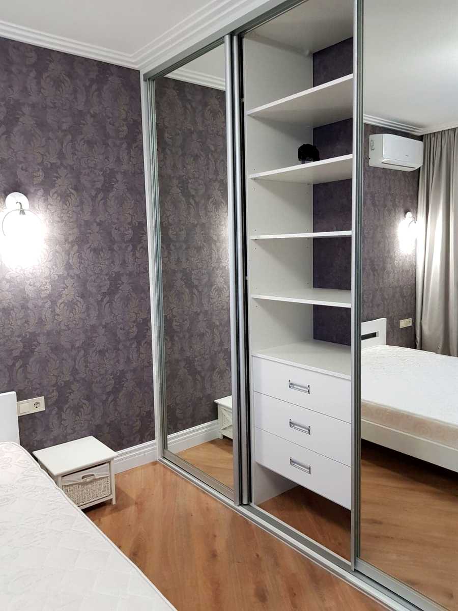 1879481730054685