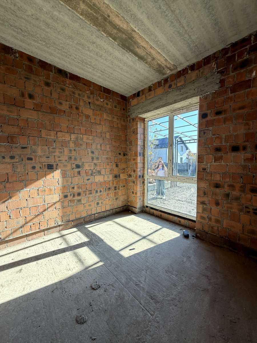 1879482573877874