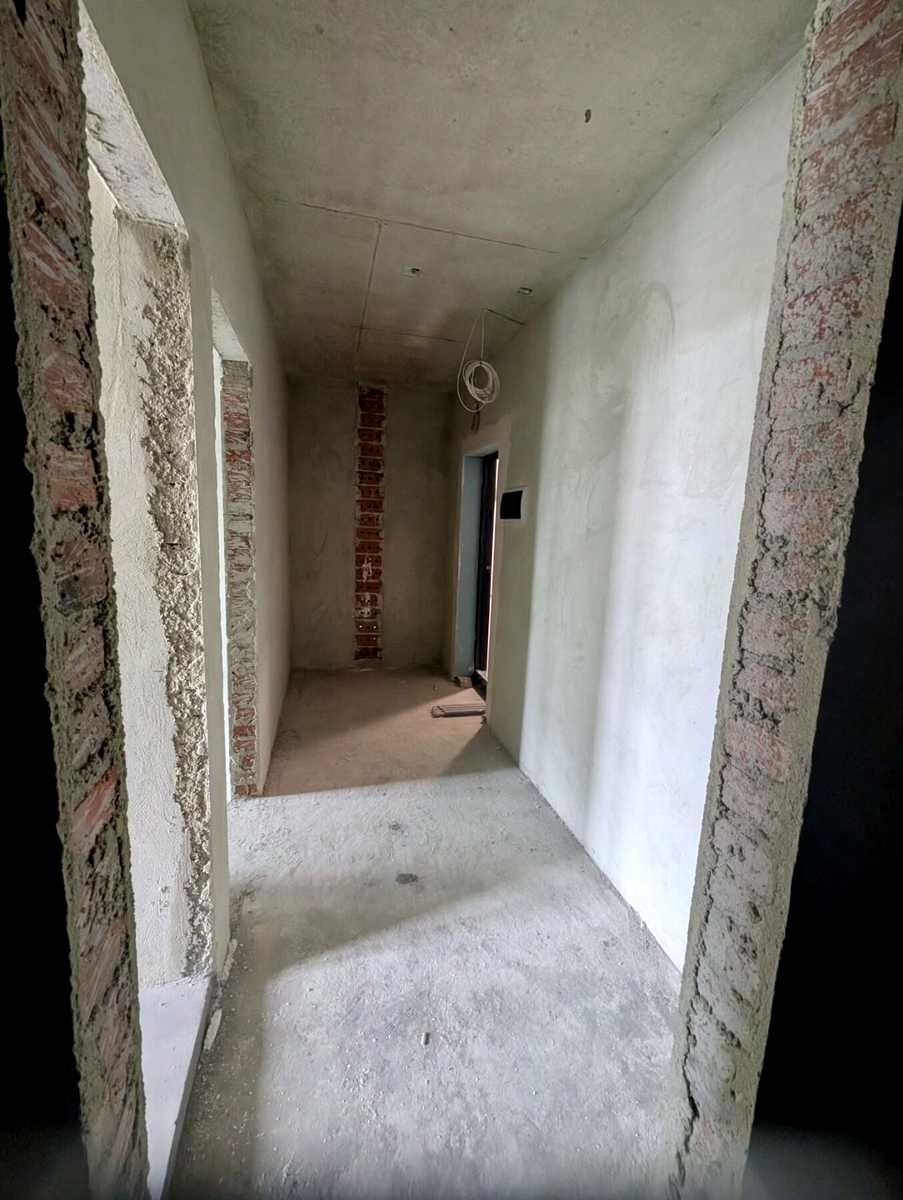 1879482597254743