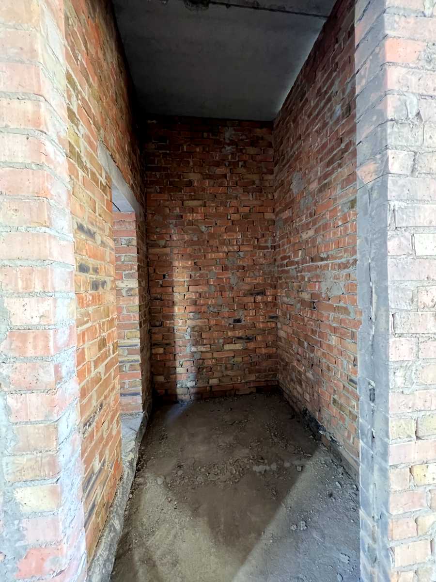 1879482785334081