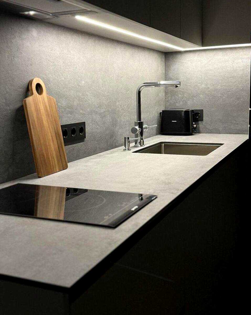 1879482907377308