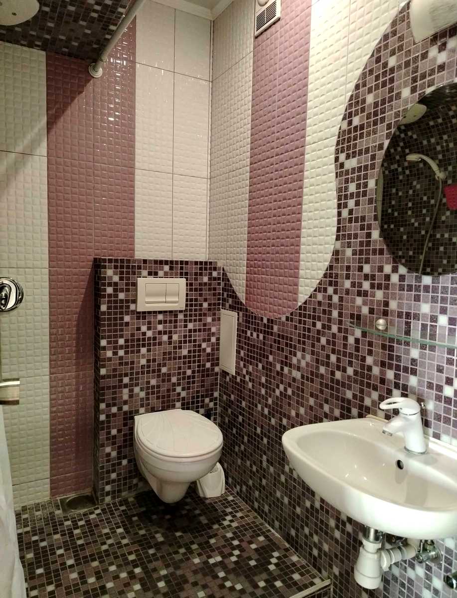 1879483374358225
