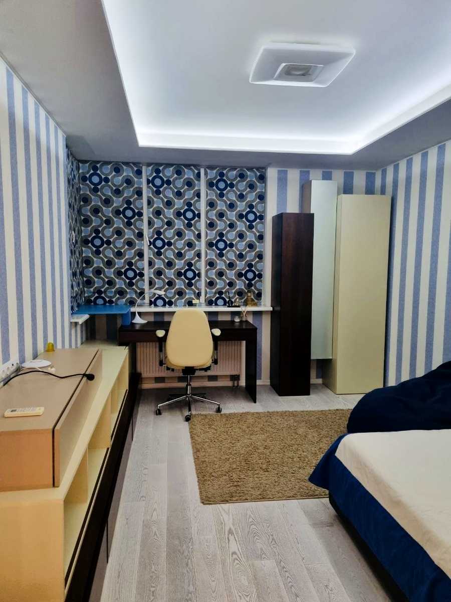 1879483790590504