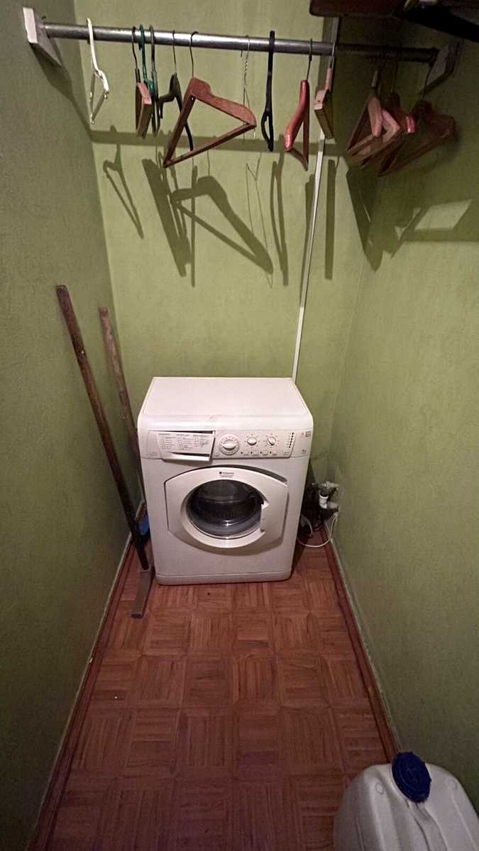 1879484036047568