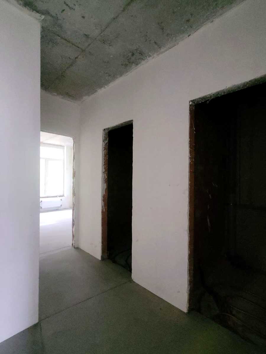 1879485085622483