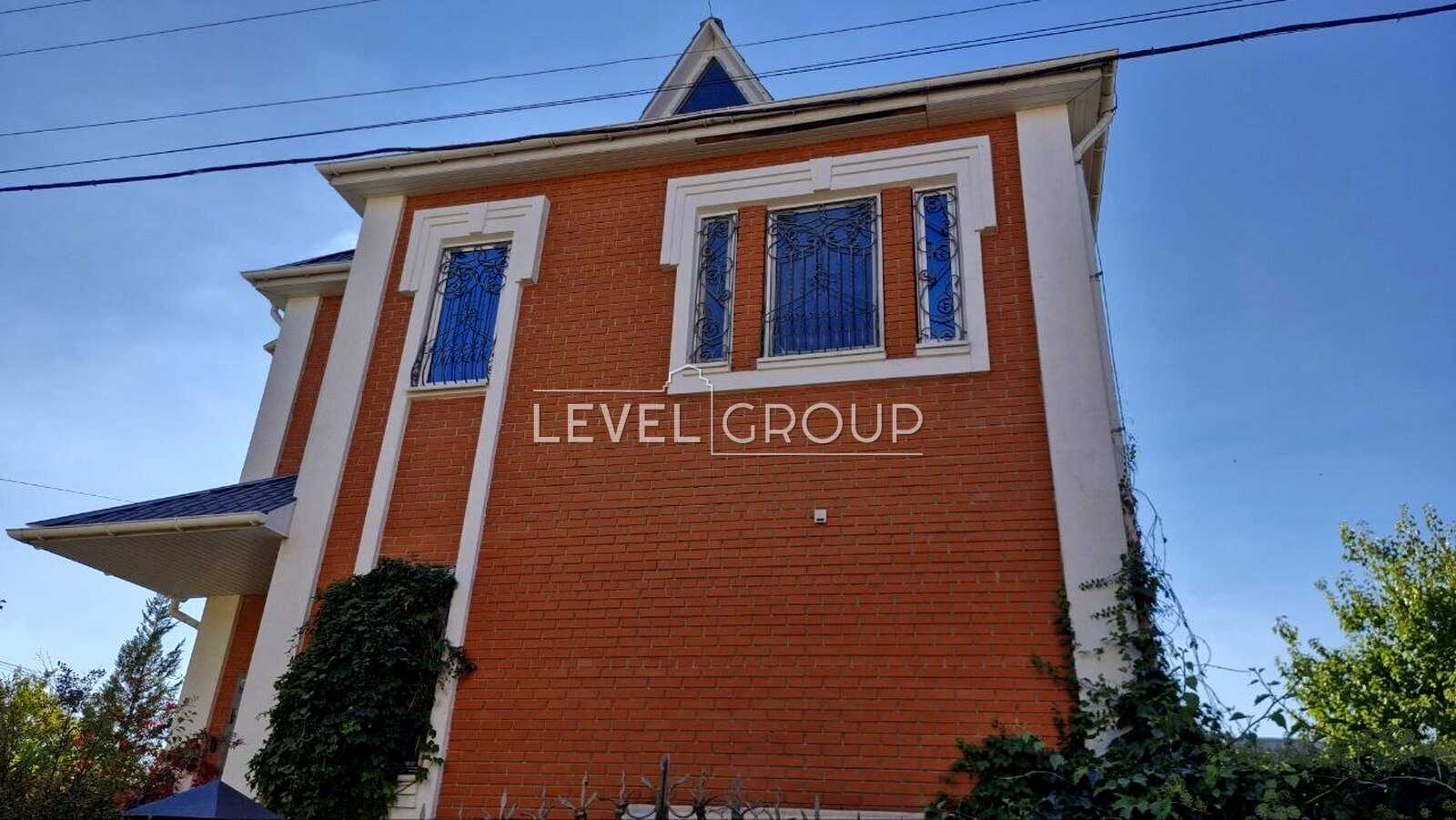 1879485682031692