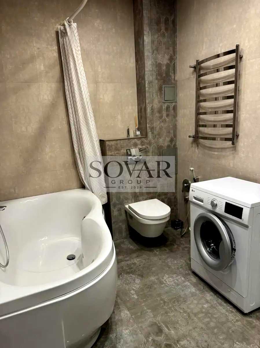 1879486572681306