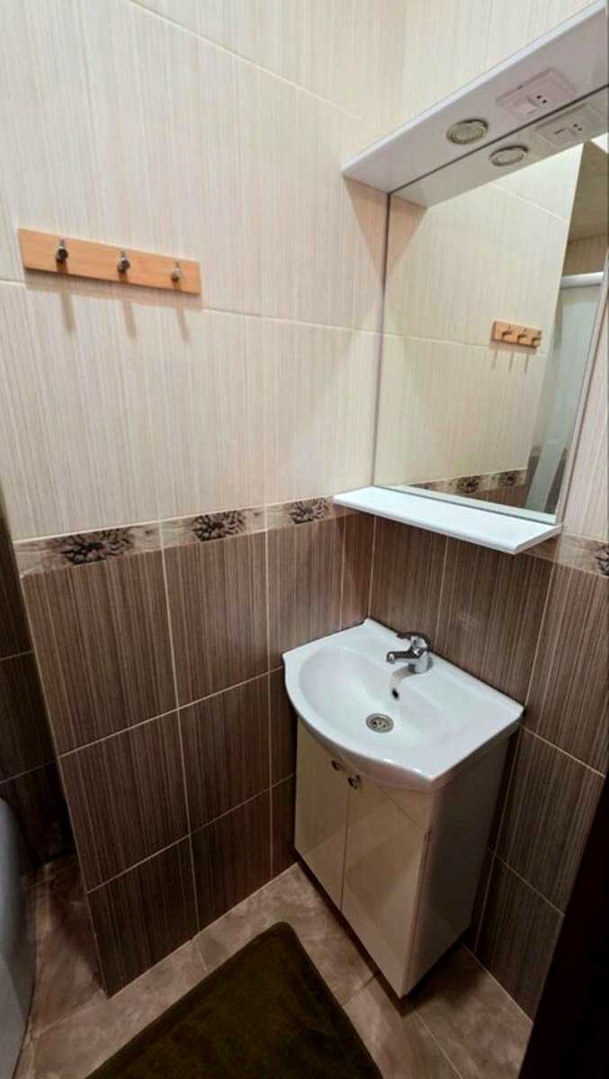 1879487250057679