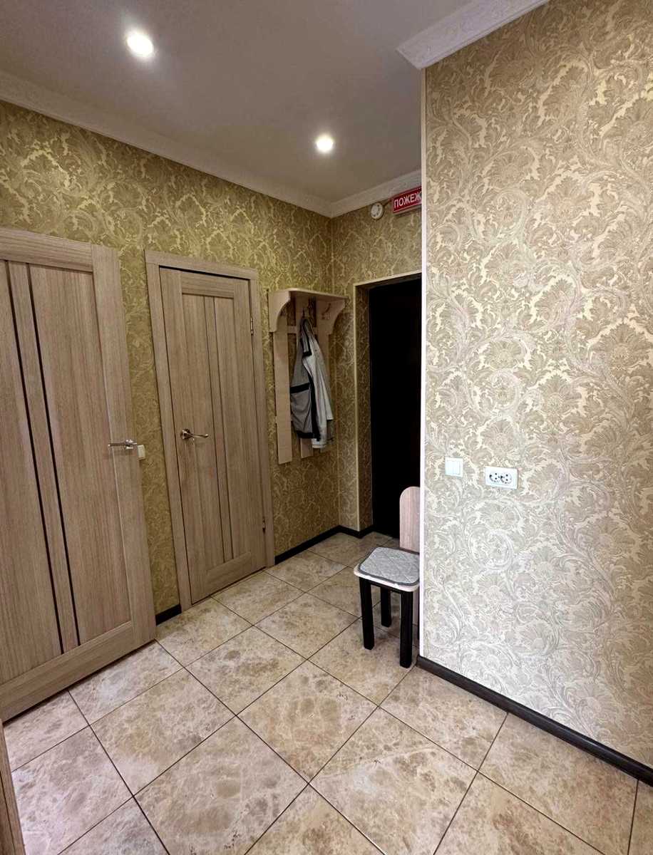 1879487773943871