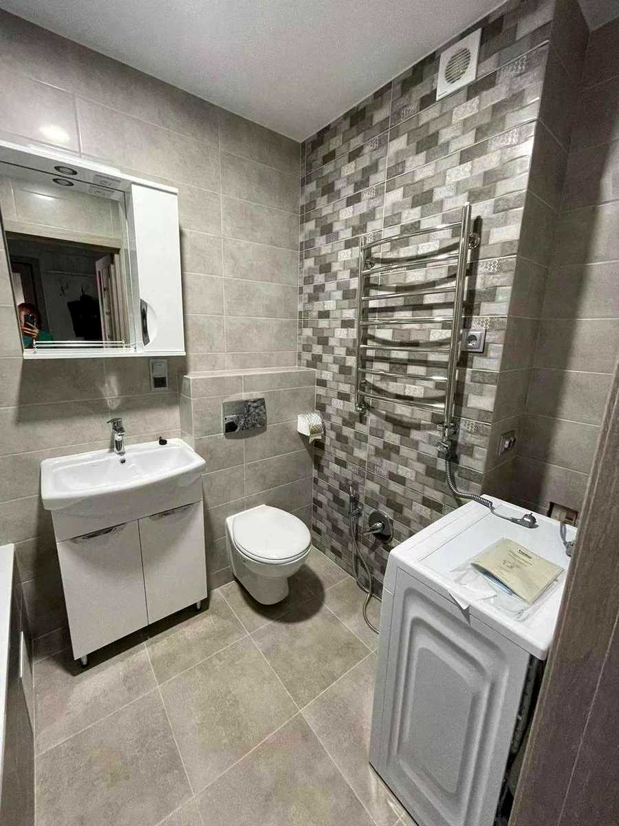 1879488113933102