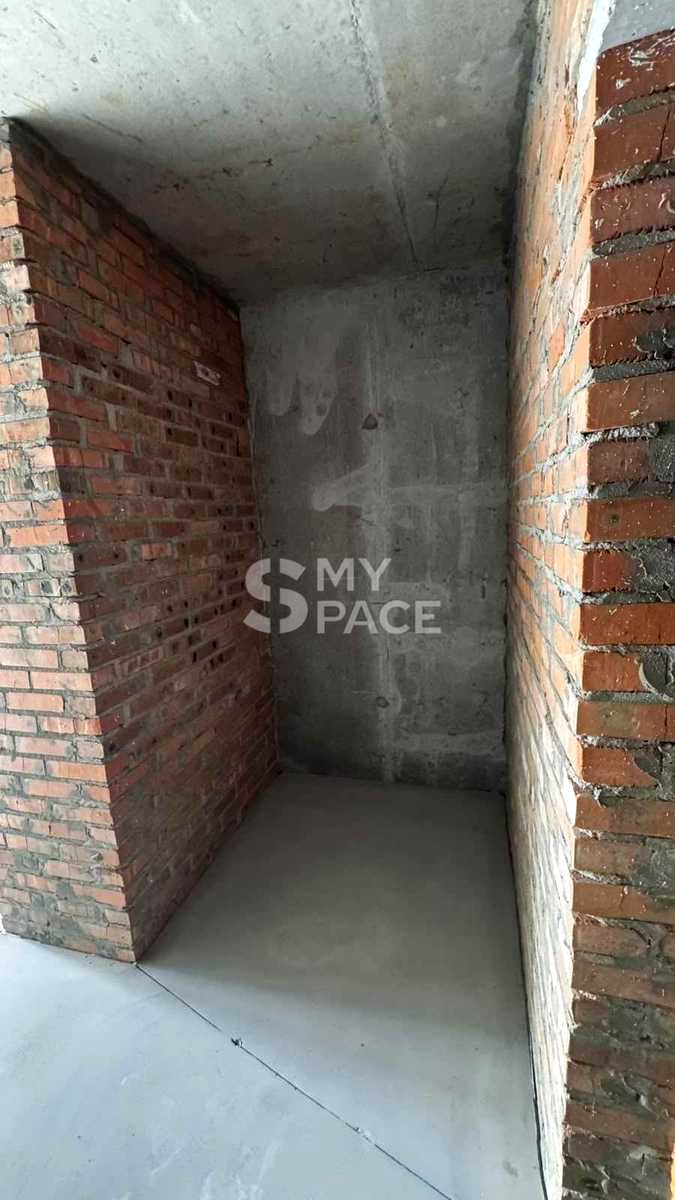 1879489344634809