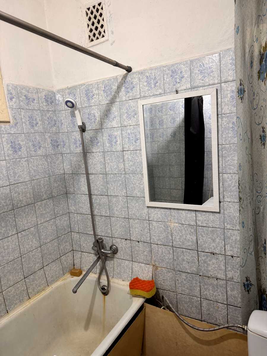 1879489818547898