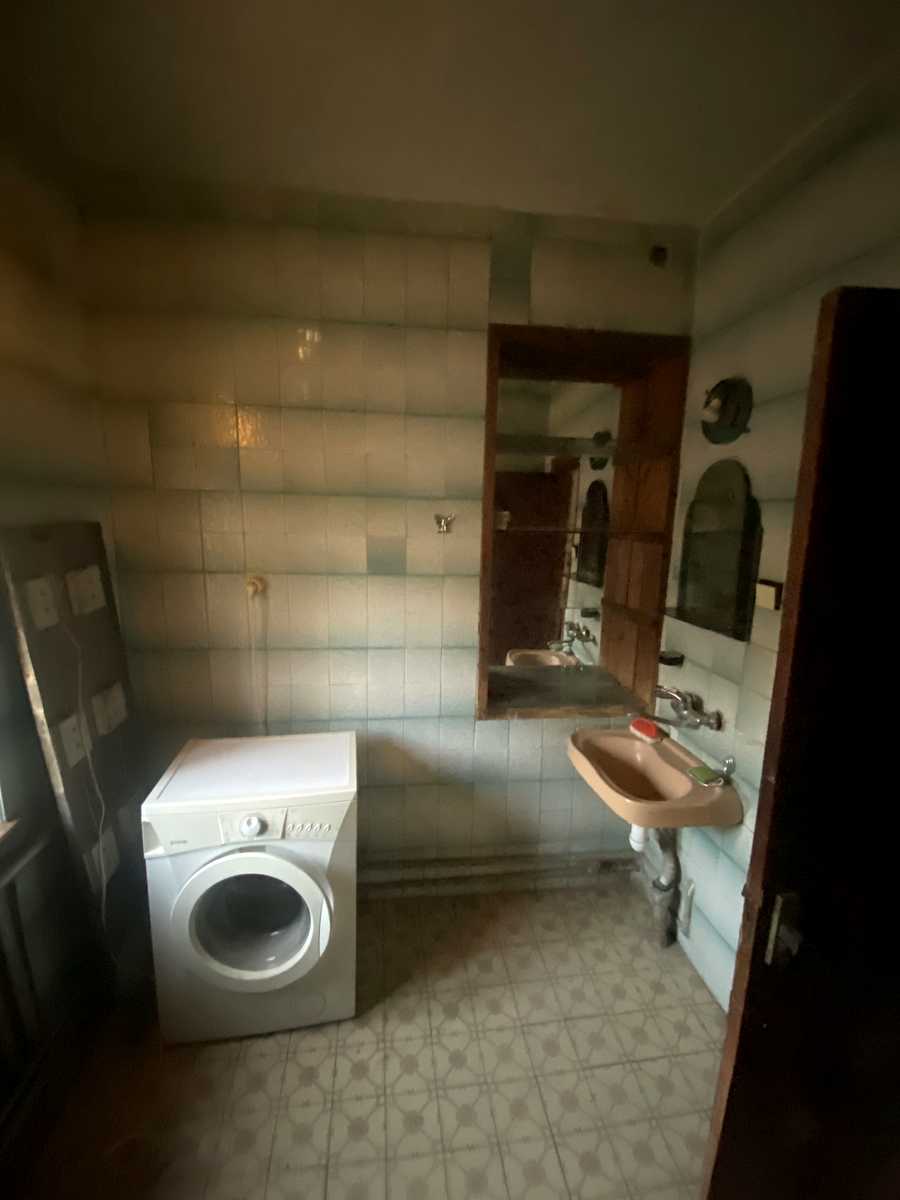 1879489838665143