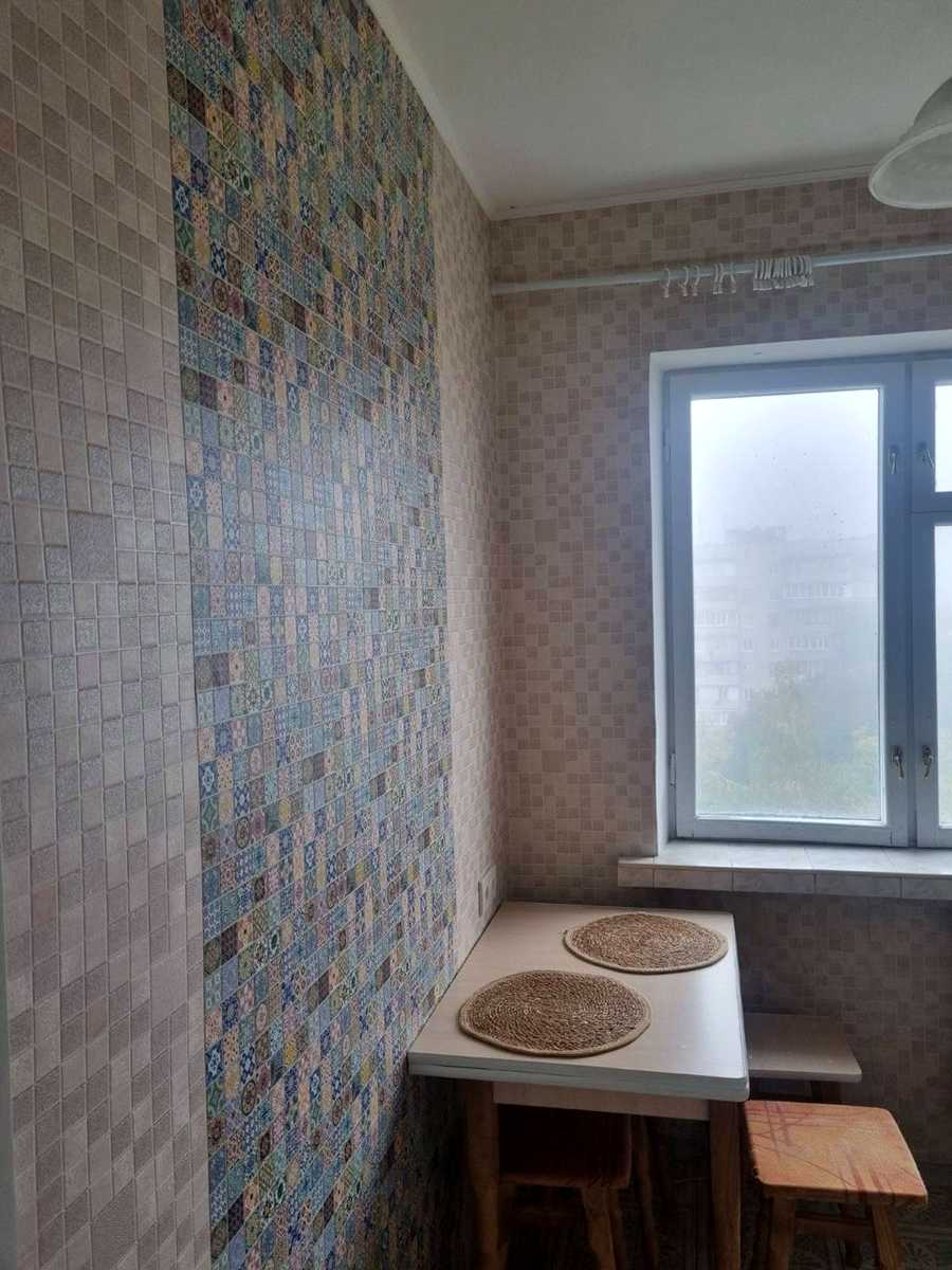 1879492986509921