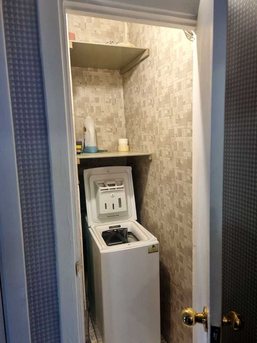 1879493297915346