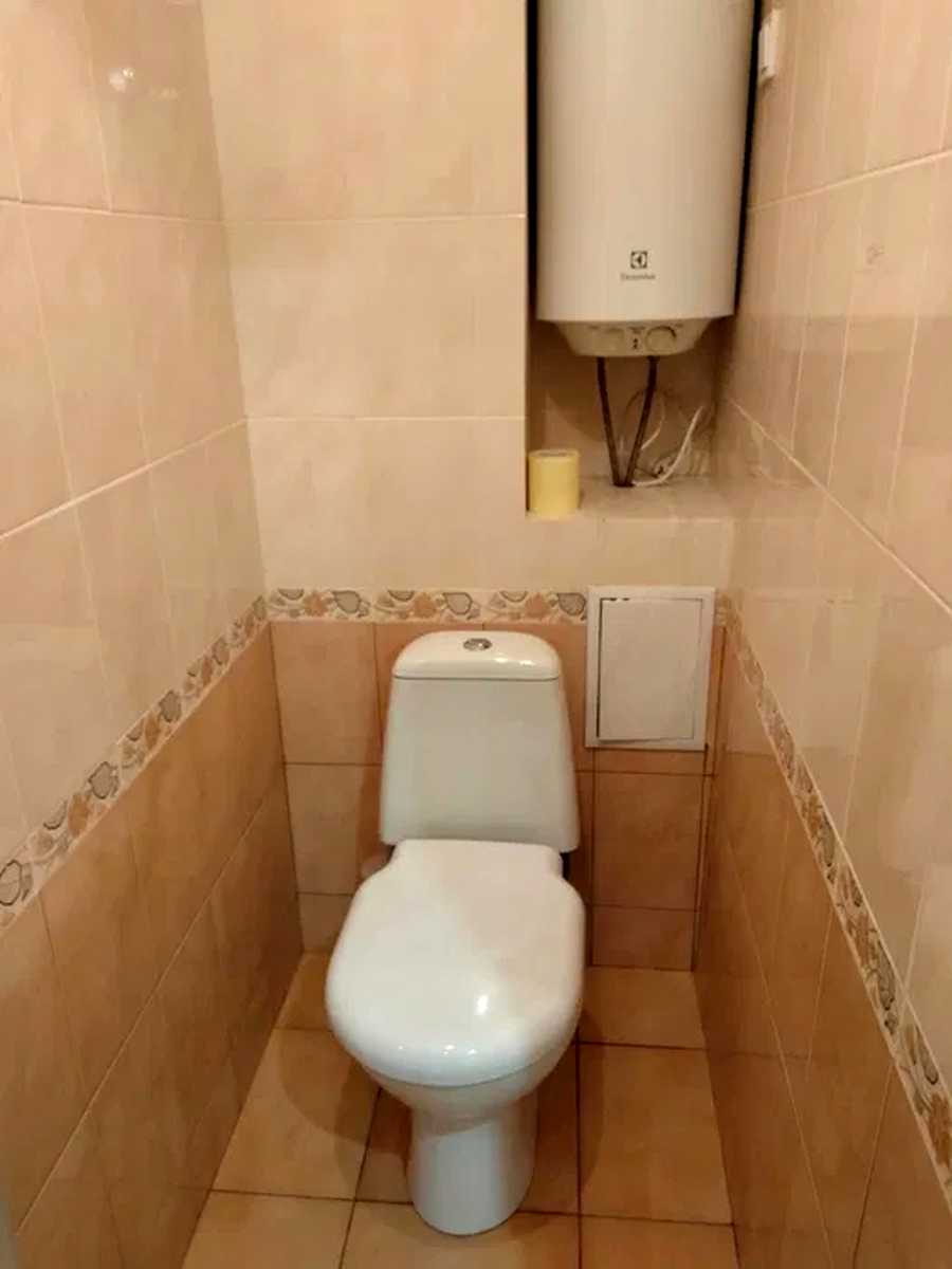 1879498651080158