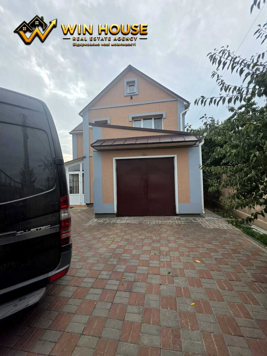 1879499113159063