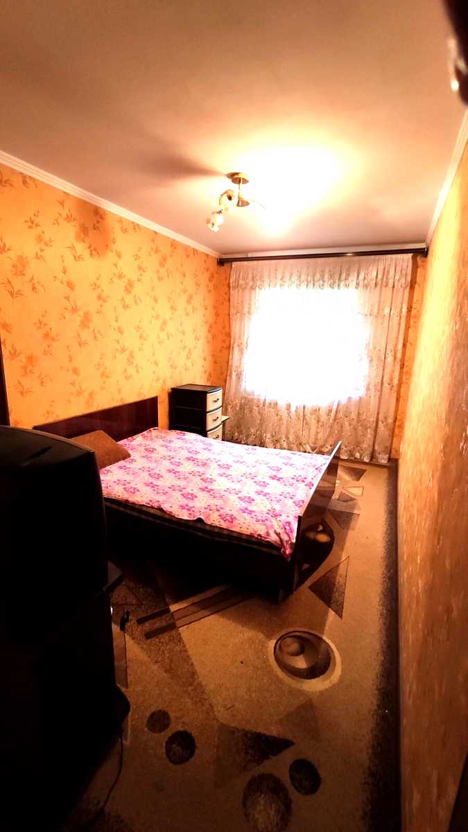 1879500633684624