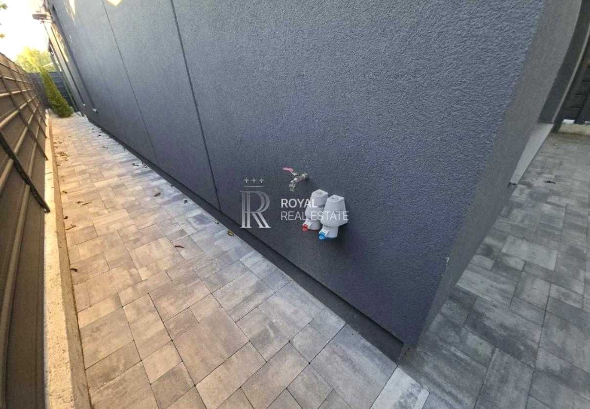 1879504179021320