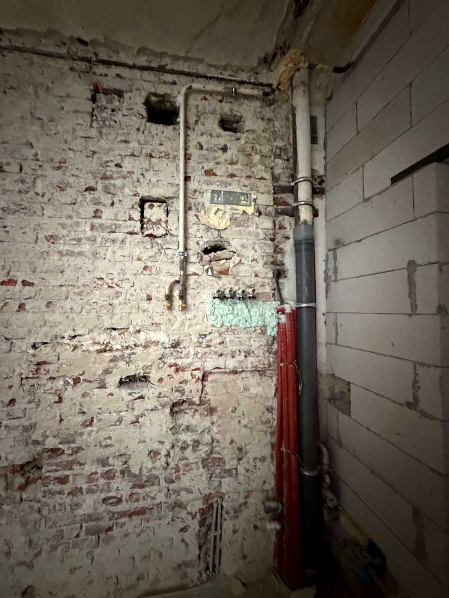 1879505124172873
