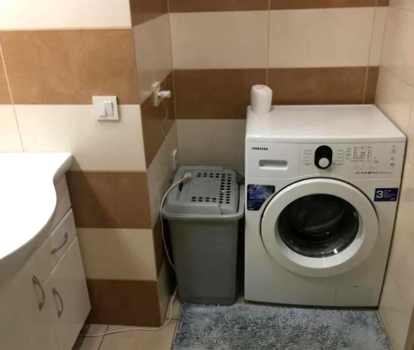 1879506030961064