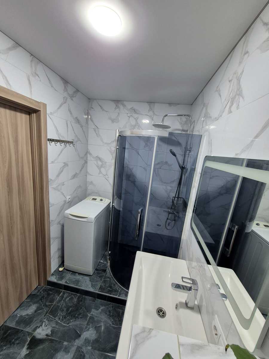 1879507601278844