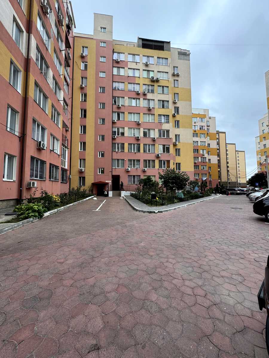 1879511602985494