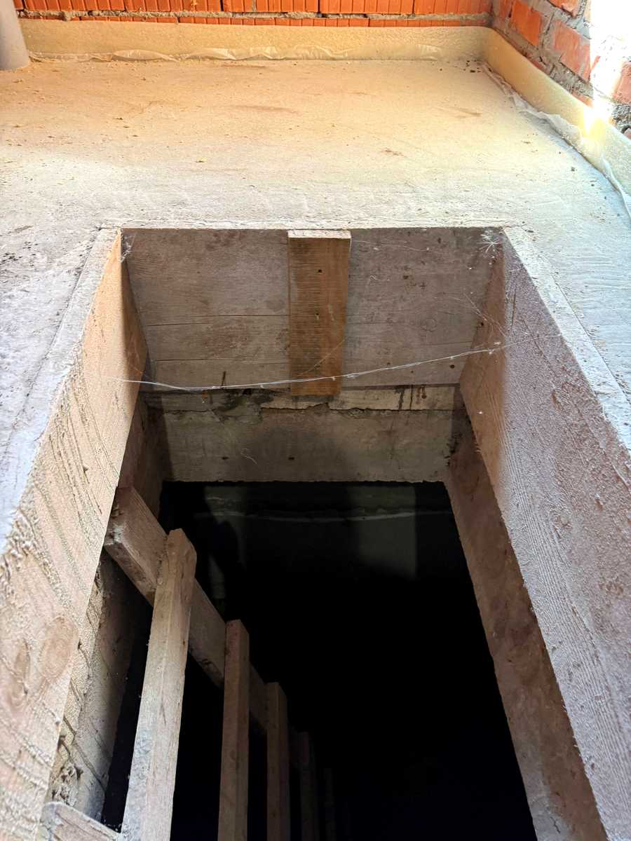 1879514670833435