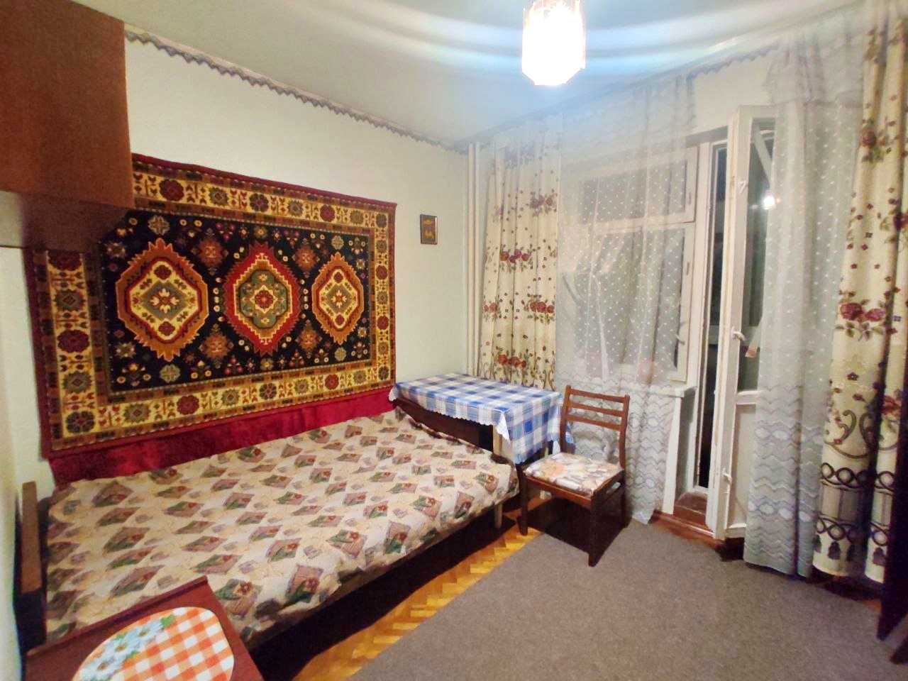 1879524568226702