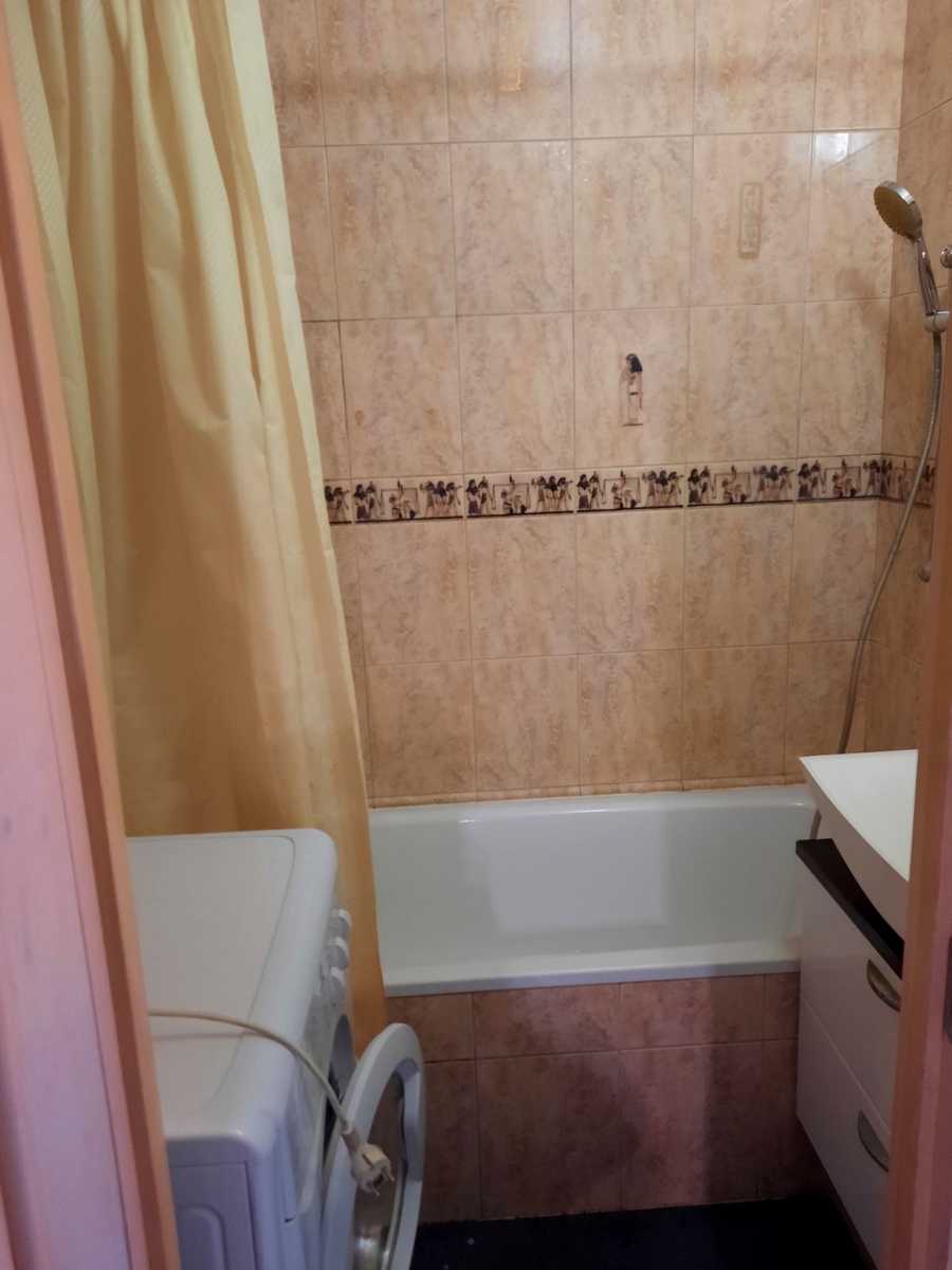 1879538765022390