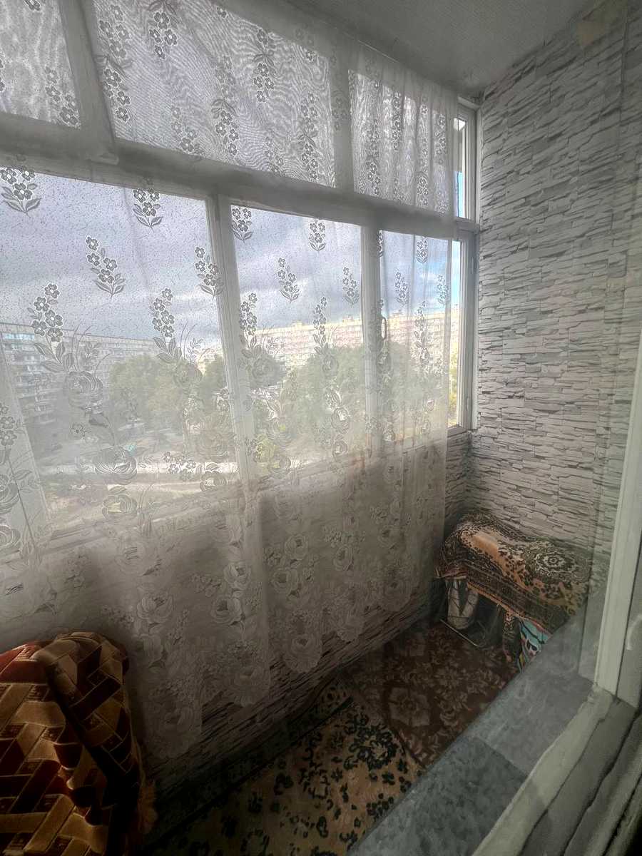 1879542103150372