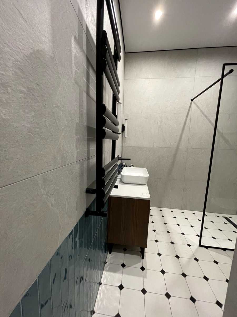 1879549894452230