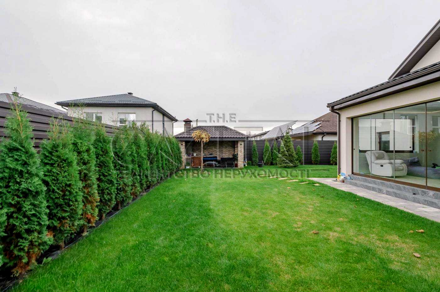 1879550384229930