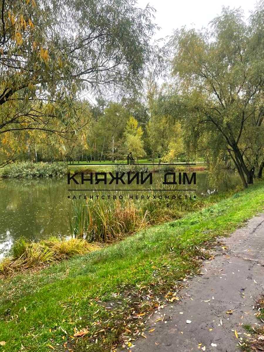 1879552843686356