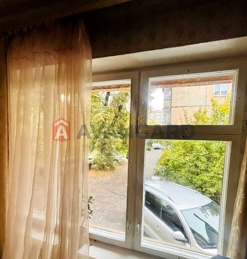1879552904012907